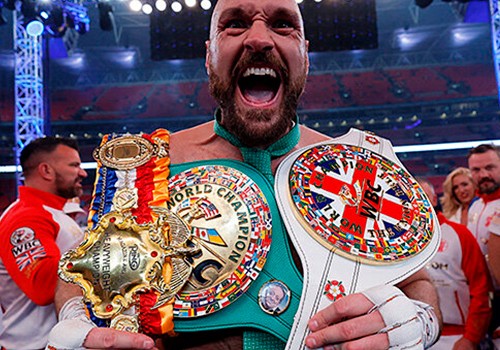 ТАЙСОН ФЬЮРИ УХОДИТ ИЗ БОКСА. ЧЕМПИОН НЕ ВСТРЕТИТСЯ С УСИКОМ, НО ХОЧЕТ БОЙ С НОКАУТЕРОМ ИЗ UFC – ПО СТРАННЫМ ПРАВИЛАМ