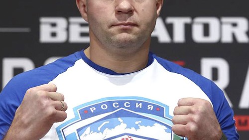ГЛАВА BELLATOR СКОТТ КОКЕР: "ФЕДОР ЕМЕЛЬЯНЕНКО ВСЕ ЕЩЕ МОЖЕТ ВЫСТУПАТЬ НА ВЫСОКОМ УРОВНЕ".