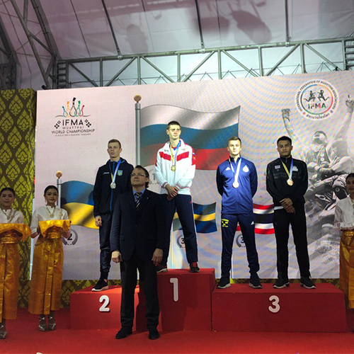 ЧЕМПИОНСКИЙ ПОЗОР